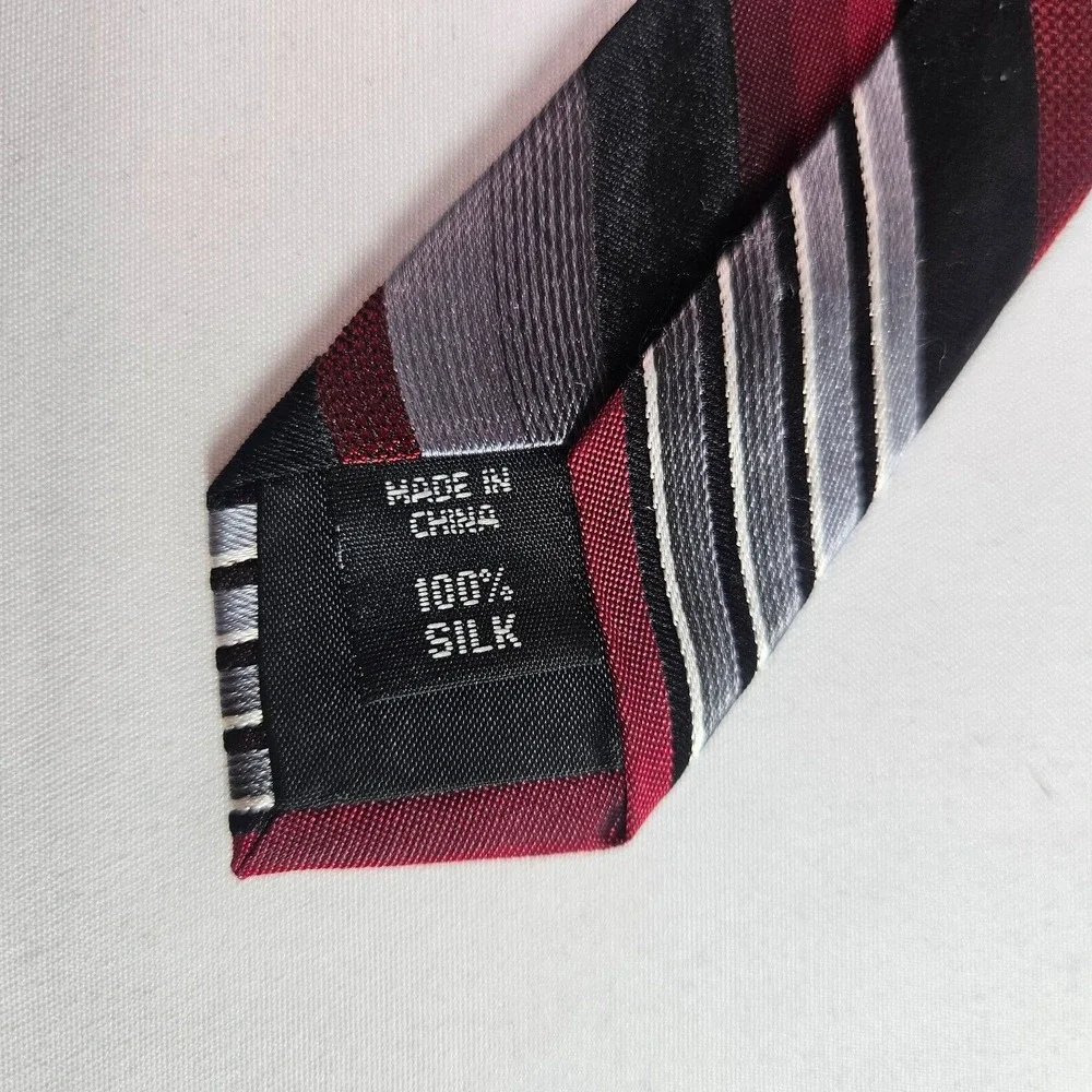 John Bartlett‎ 100% Silk Tie Red Black Silver Stripes 3.5